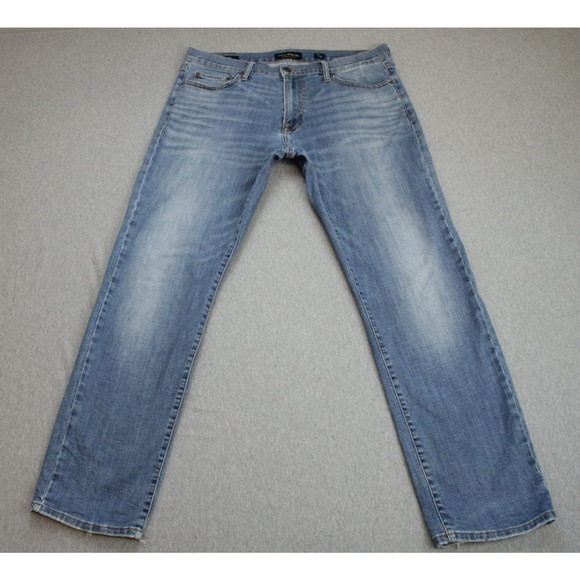 Lucky Brand Jeans Mens Size 36 x 32 Blue Cotton Blend 221 Straight Stretch - Picture 1 of 9